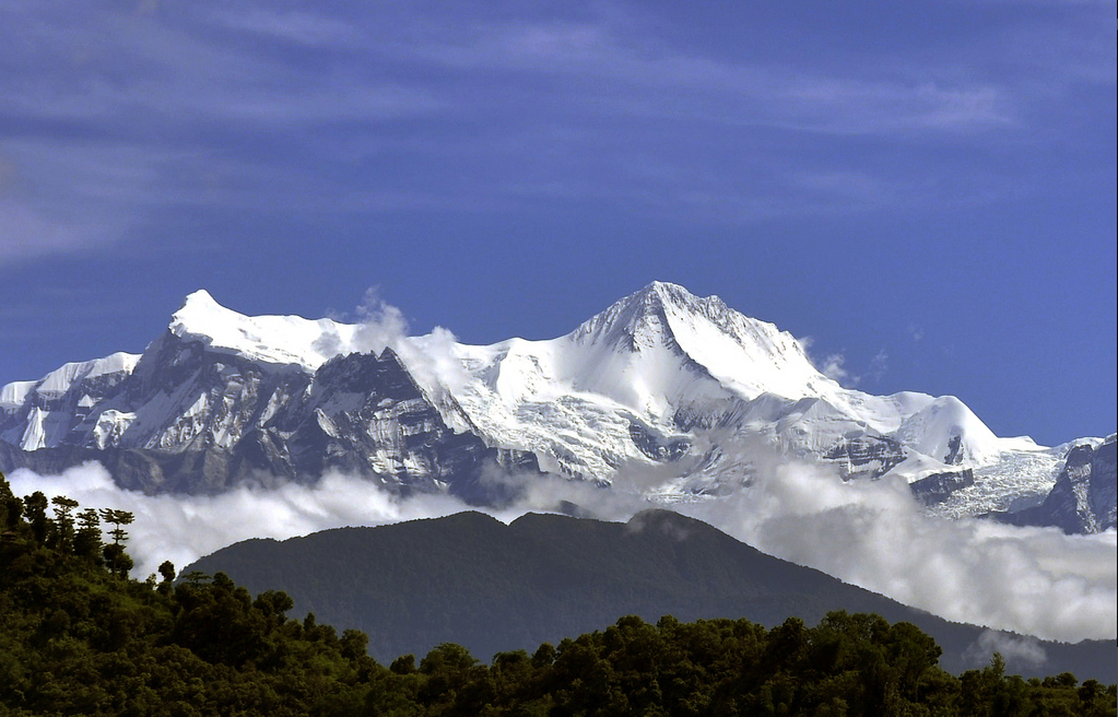 Trekking in Lamjung Himal